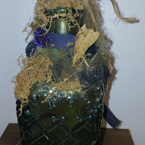 Apothecary Halloween bottle, altered art potion bottles, mixed media apothecary - Picture 6 of 9